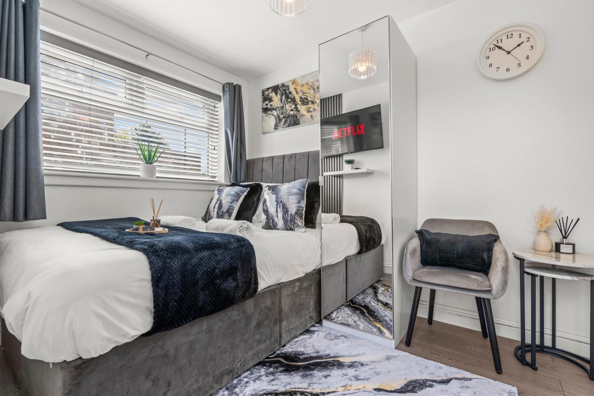 City Centre House, Parking With Ev, Free Wifi, Netflix Ковънтри Екстериор снимка