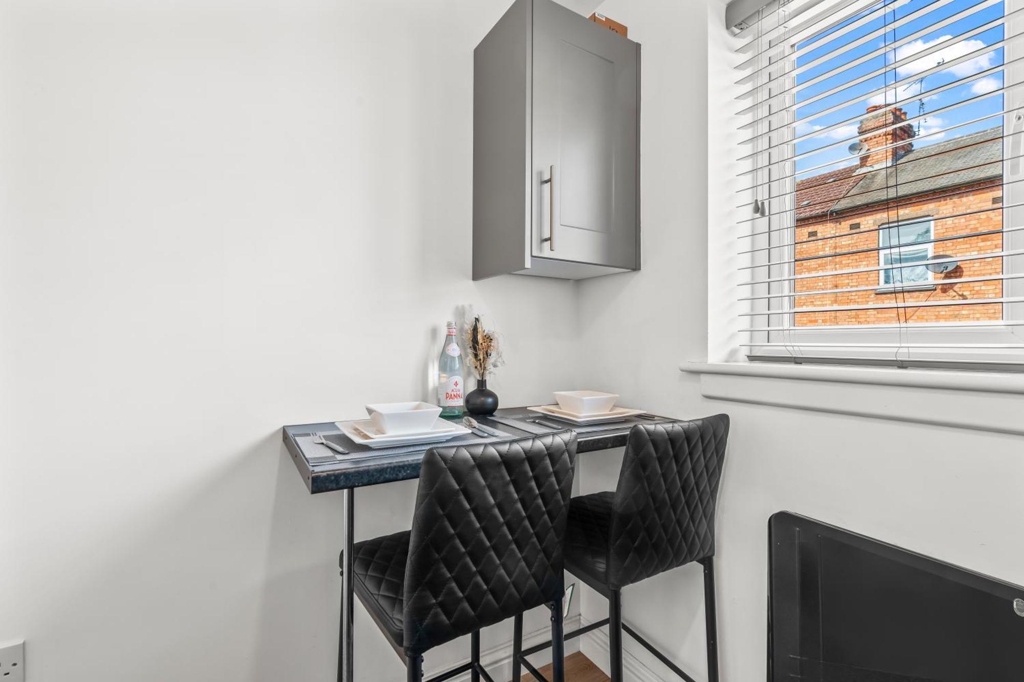 City Centre House, Parking With Ev, Free Wifi, Netflix Ковънтри Екстериор снимка