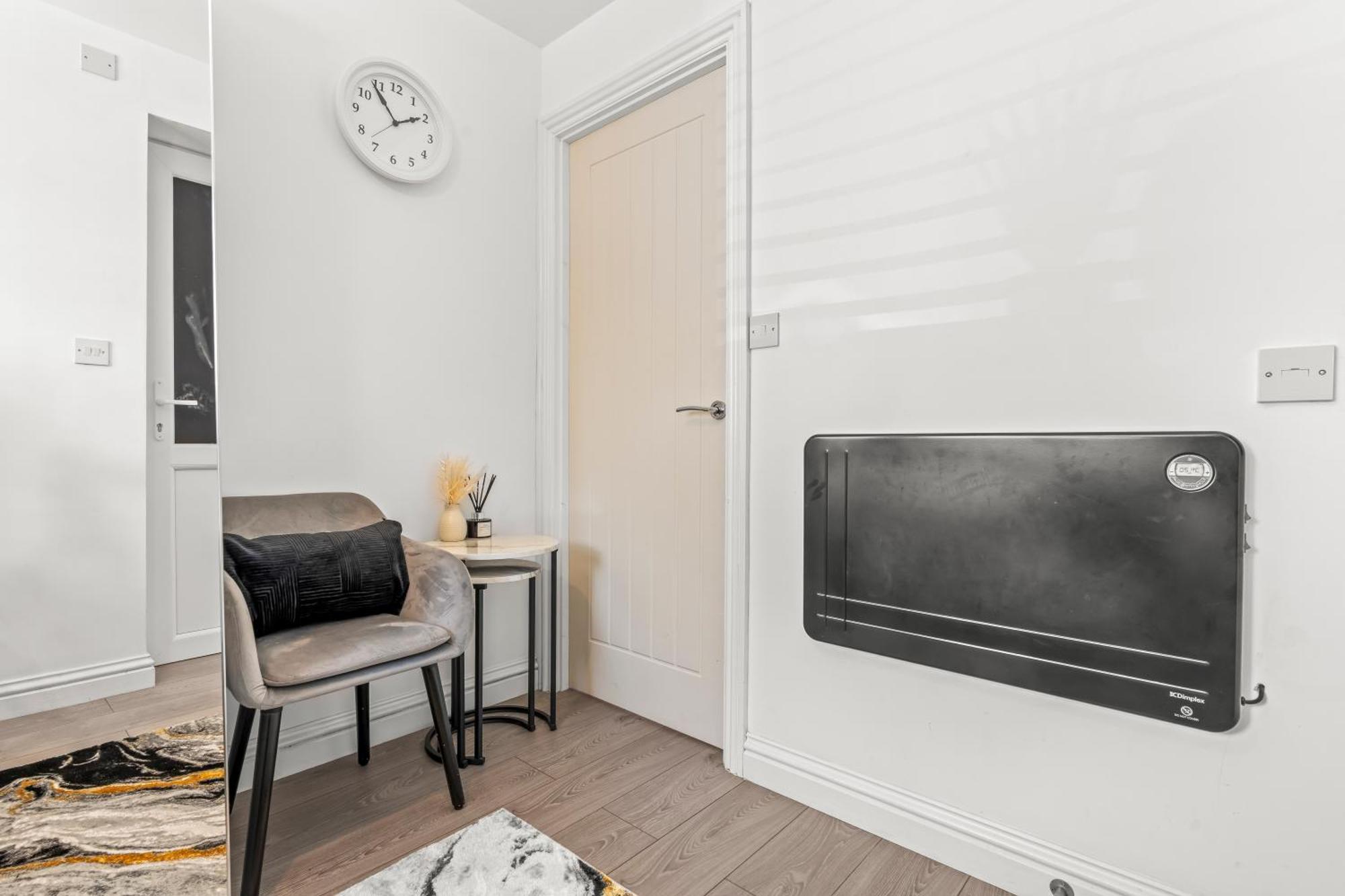 City Centre House, Parking With Ev, Free Wifi, Netflix Ковънтри Екстериор снимка